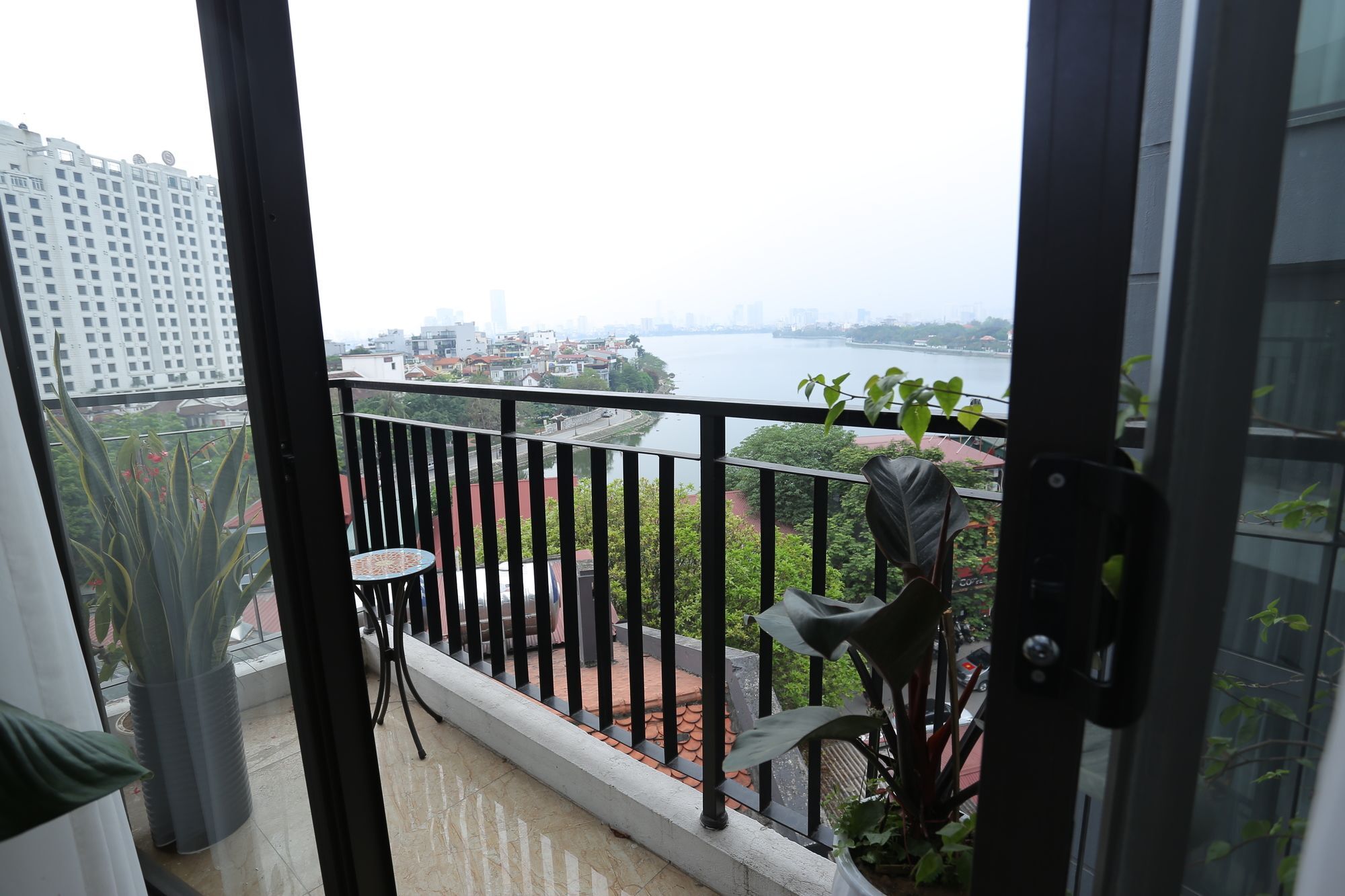 Nyt Home Xuan Dieu Hanoi Esterno foto